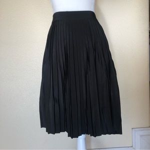 American Apparel Pleated Midi Skirt